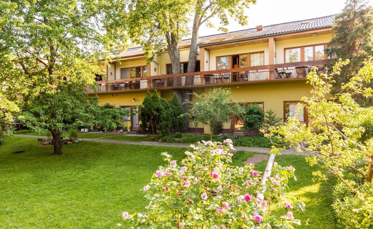 Appartementhaus Witzmann Bad Voeslau Esterno foto